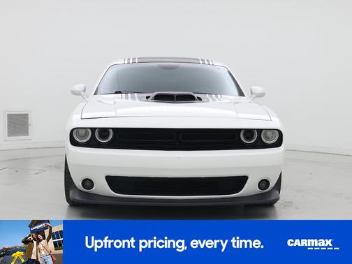 White 2015 Dodge Challenger R/T Shaker