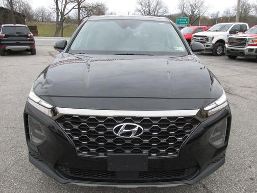 2019 Hyundai SANTA FE SE 2.4