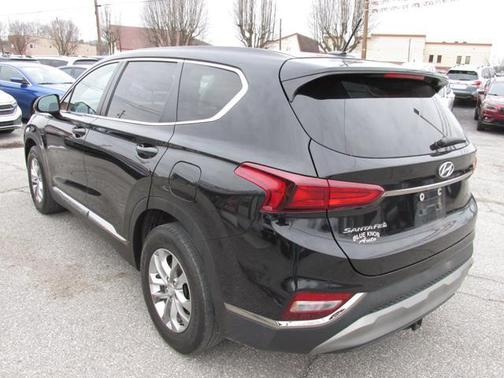 2019 Hyundai SANTA FE SE 2.4