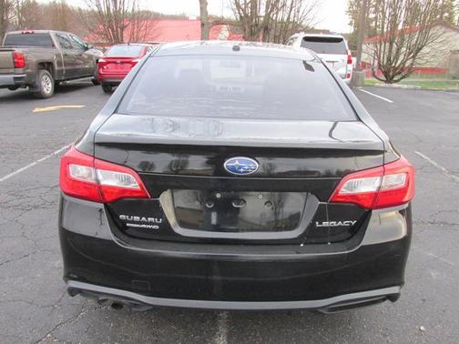 2019 Subaru Legacy Base