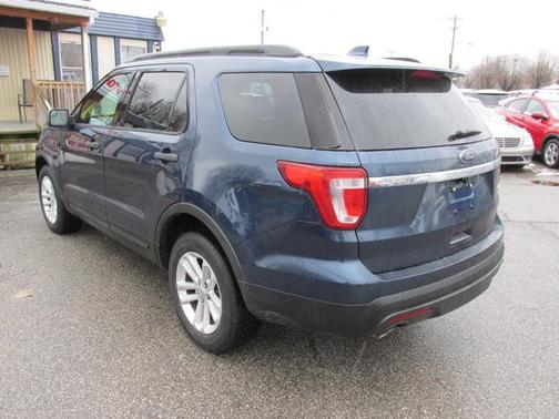 2016 Ford Explorer Base
