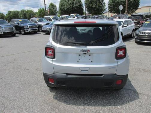 2018 Jeep Renegade Latitude