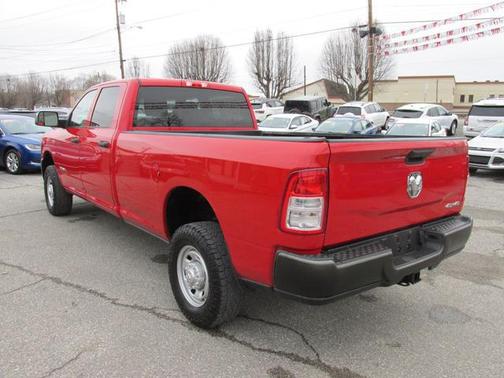2022 RAM 2500 Tradesman Crew Cab 4x4 8' Box