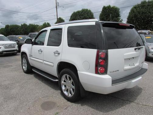 2008 GMC Yukon Denali