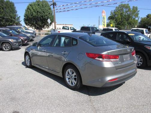 2018 Kia Optima LX