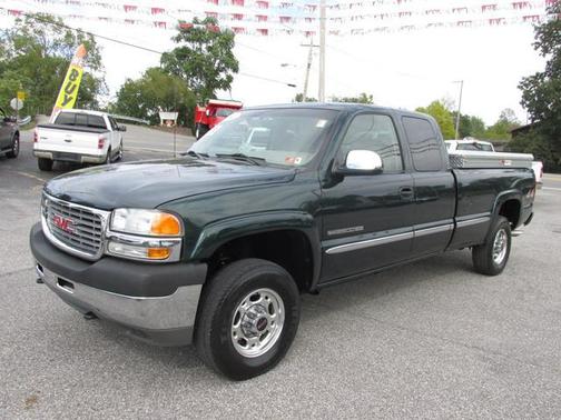 2002 GMC Sierra 2500 SLE H/D Extended Cab