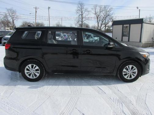 2018 Kia Sedona L