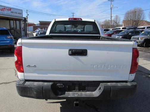 2018 Toyota Tundra SR