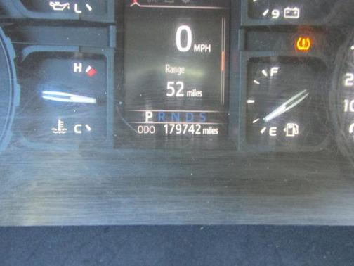 2018 Toyota Tundra SR