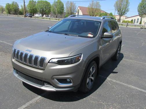 Light Brownstone Pearlcoat 2019 Jeep Cherokee Limited