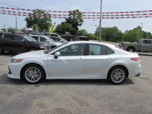 2018 Toyota Camry XLE