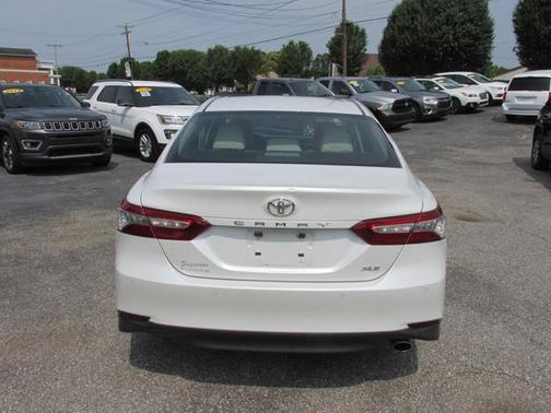 2018 Toyota Camry XLE