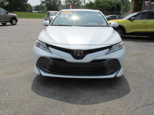 2018 Toyota Camry XLE