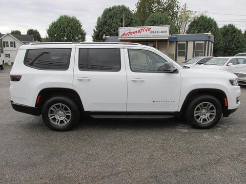 2024 Jeep Wagoneer Series I 4x4