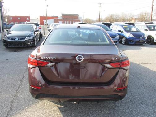 2022 Nissan Sentra SV