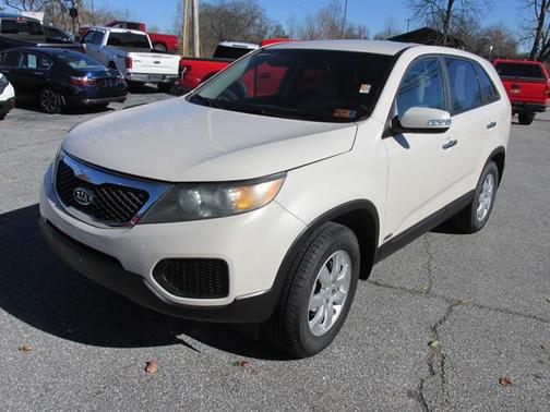 2011 Kia Sorento LX