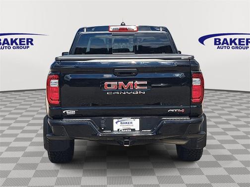 2023 GMC Canyon Base