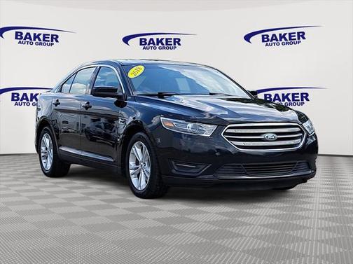 2018 Ford Taurus SEL