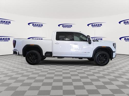 2025 GMC Sierra 2500 AT4