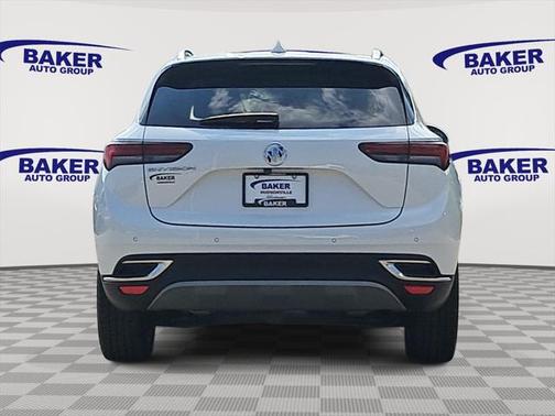 2023 Buick Envision Essence FWD