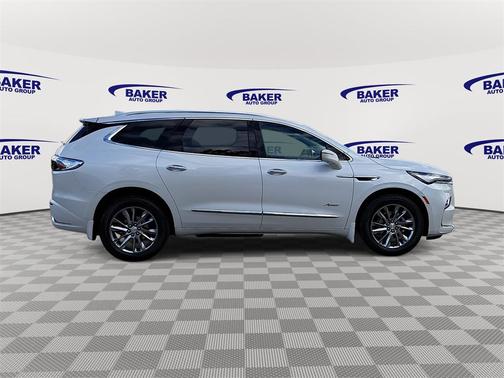 2022 Buick Enclave AWD Avenir
