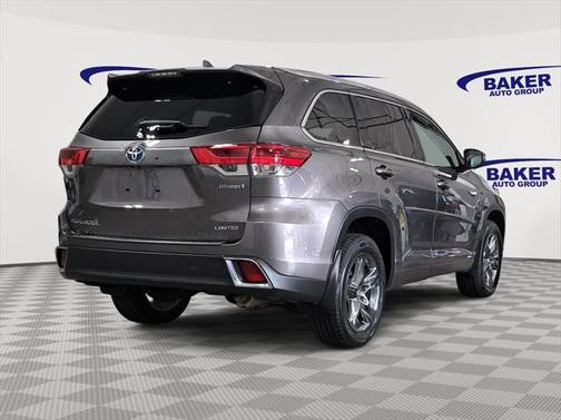 2019 Toyota Highlander Hybrid Platinum