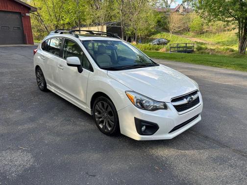 Satin White Pearl 2014 Subaru Impreza 2.0i Sport Limited