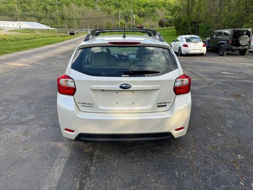 Satin White Pearl 2014 Subaru Impreza 2.0i Sport Limited