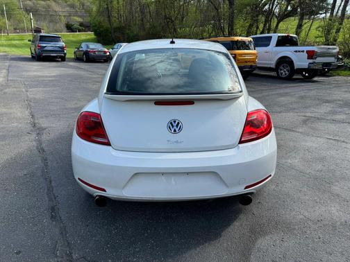 Candy White 2012 Volkswagen Beetle Base