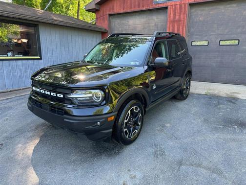 Shadow Black 2023 Ford Bronco Sport Outer Banks