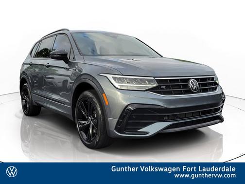 Platinum Gray Metallic 2023 Volkswagen Tiguan 2.0T SE R-Line Black
