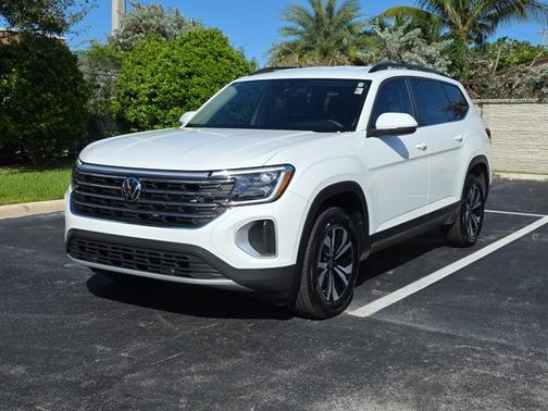 2024 Volkswagen Atlas 2.0T SE