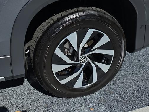 2025 Volkswagen Tiguan 2.0T S