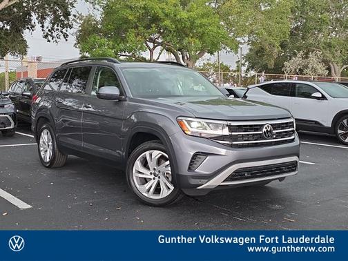 2022 Volkswagen Atlas 2.0T SE w/ Technology