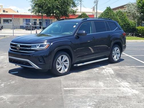 2022 Volkswagen Atlas 3.6 SE w/ Technology