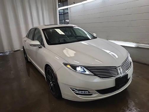2014 Lincoln MKZ Base