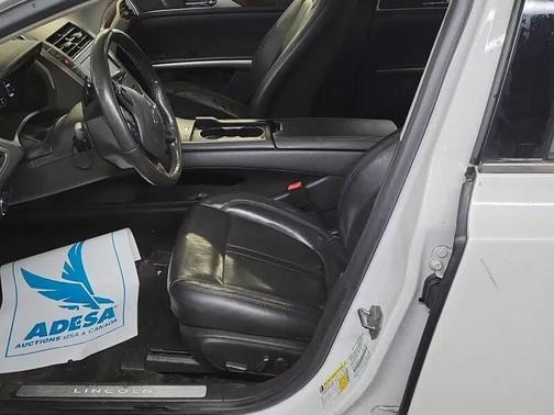 2014 Lincoln MKZ Base