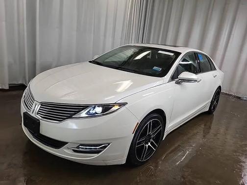 2014 Lincoln MKZ Base