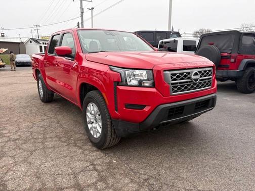 2023 Nissan Frontier SV