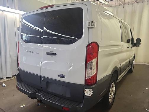 2018 Ford Transit-250 Base