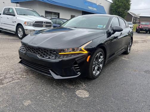 2022 Kia K5 LXS