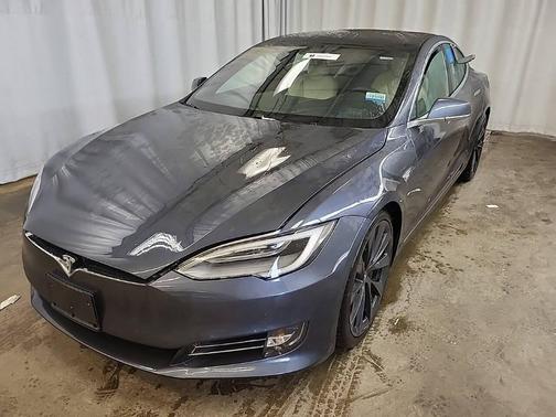 2020 Tesla Model S Long Range Plus
