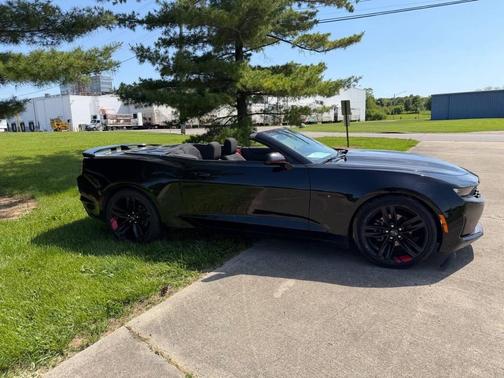 Black 2022 Chevrolet Camaro 1LT