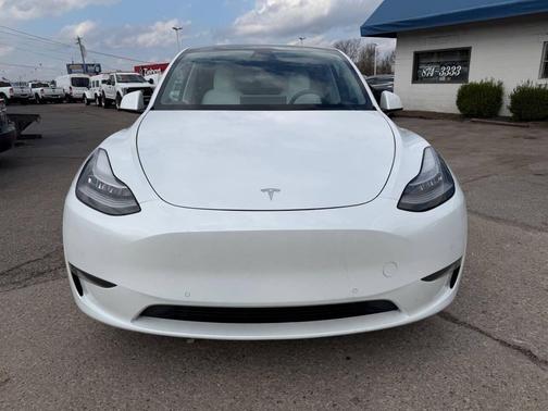 2021 Tesla Model Y Long Range Dual Motor All-Wheel Drive