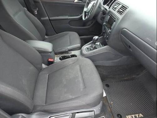 2015 Volkswagen Jetta Auto S w/Technology