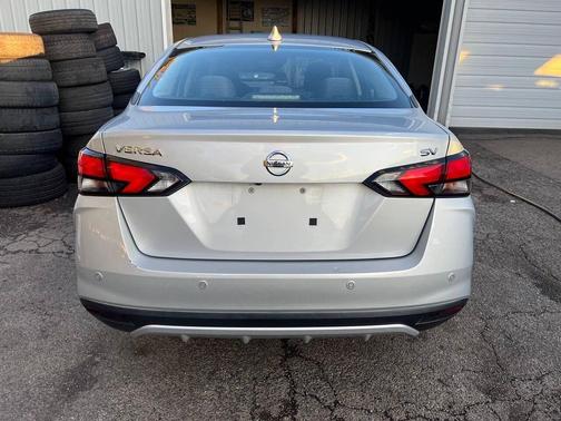 2020 Nissan Versa 1.6 SV