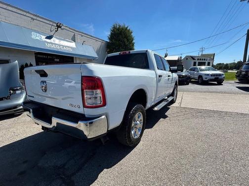 2024 RAM 2500 Big Horn Crew Cab 4x4 6'4' Box