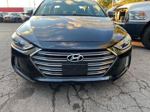 2017 Hyundai ELANTRA Limited