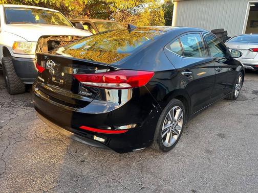 2017 Hyundai ELANTRA Limited