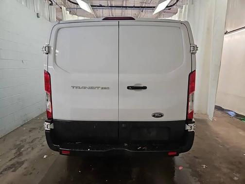 2018 Ford Transit-250 Base